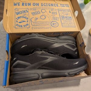 Brooks Ghost 15 Black Running Shoes